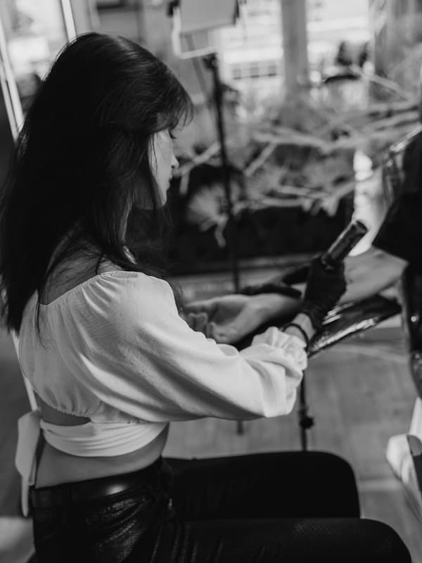 Tattoo artist at work